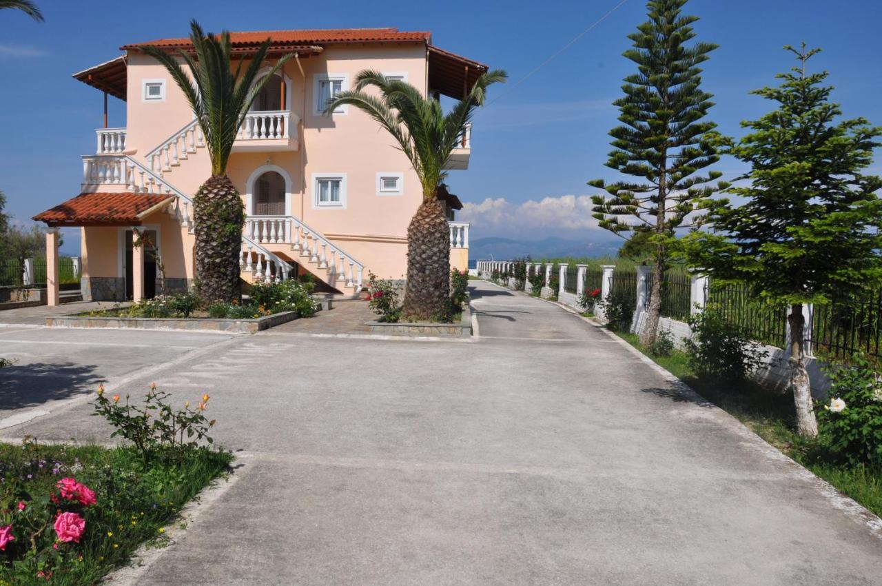 Neptune Resort Kávos Eksteriør bilde